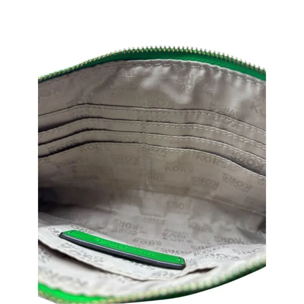 Michael Kors Fulton Pebbled Leather‎ Wristlet Green